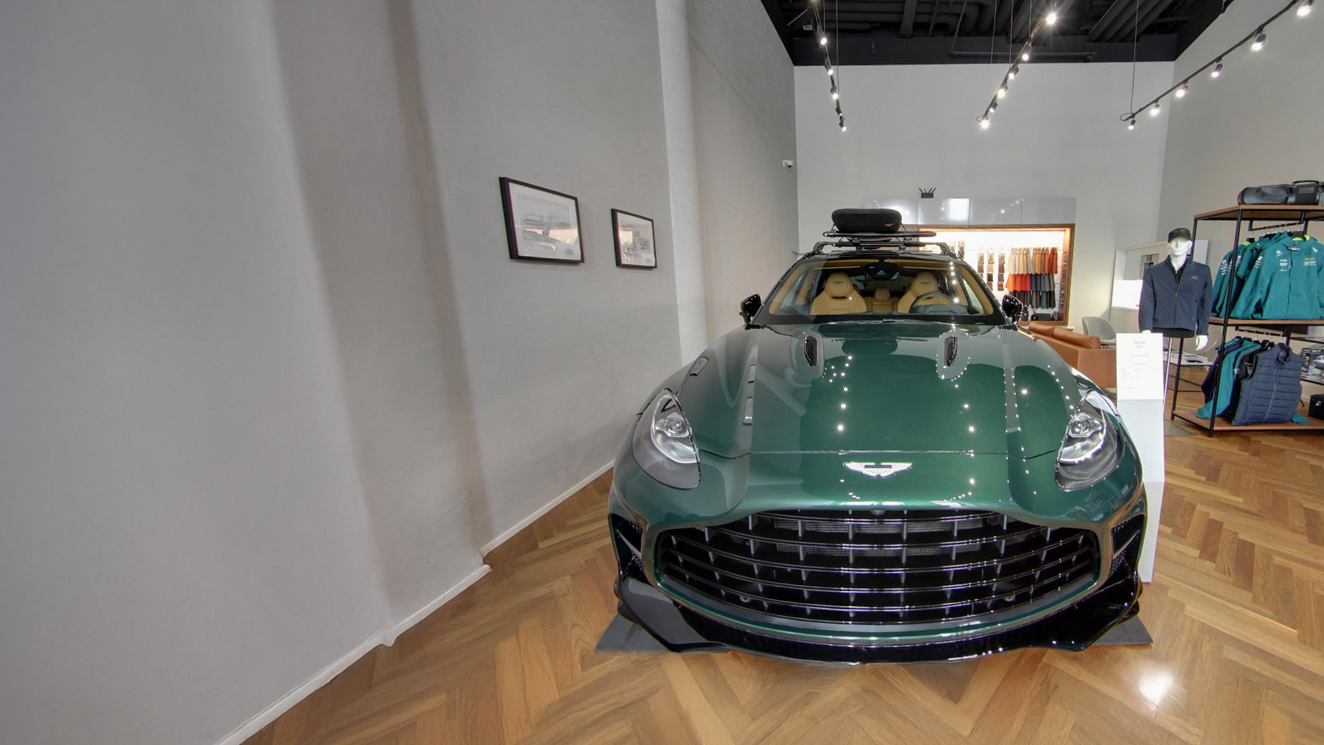 Salon przy Trakcie Królewskim